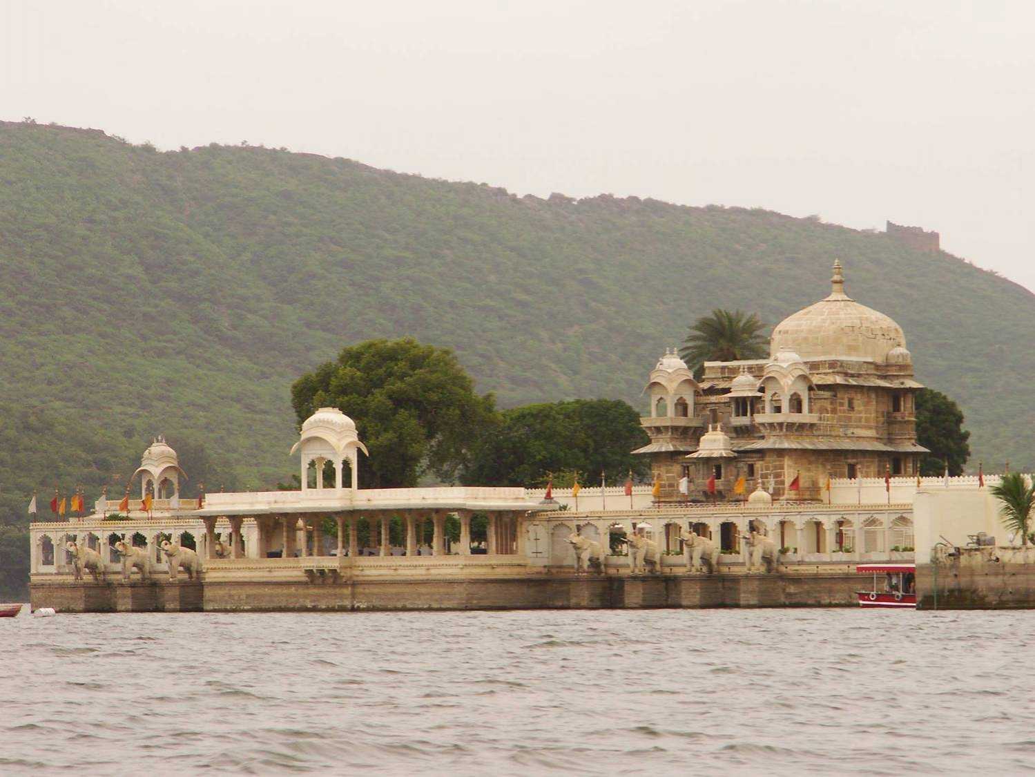 4 Nights 5 Days Udaipur Tour Package Gallery